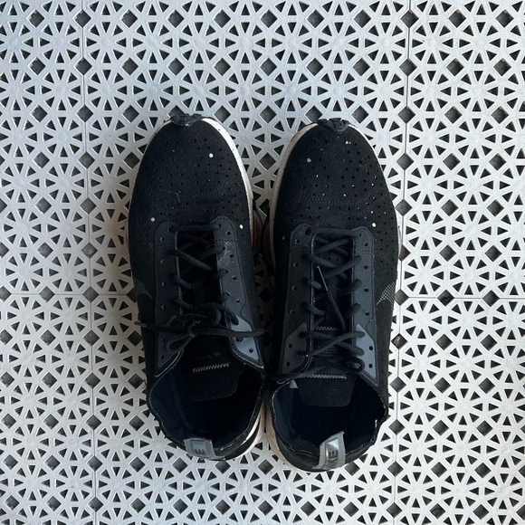 SHOE CLOSET CLEARANCE - Picture 7 of 13